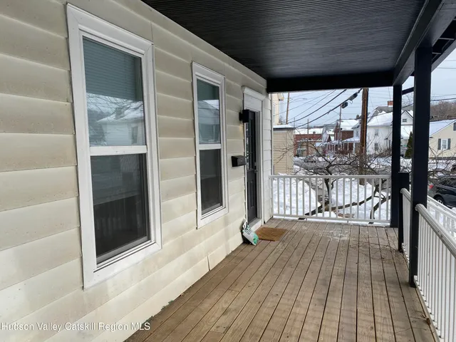 $2,200 | 520 Delaware Avenue, Unit 2, Kingston, NY 12401