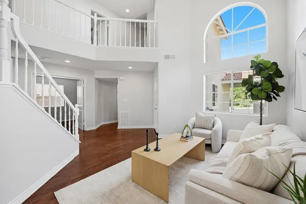 $899,000 | 3286 San Helena Drive, Oceanside, CA 92056