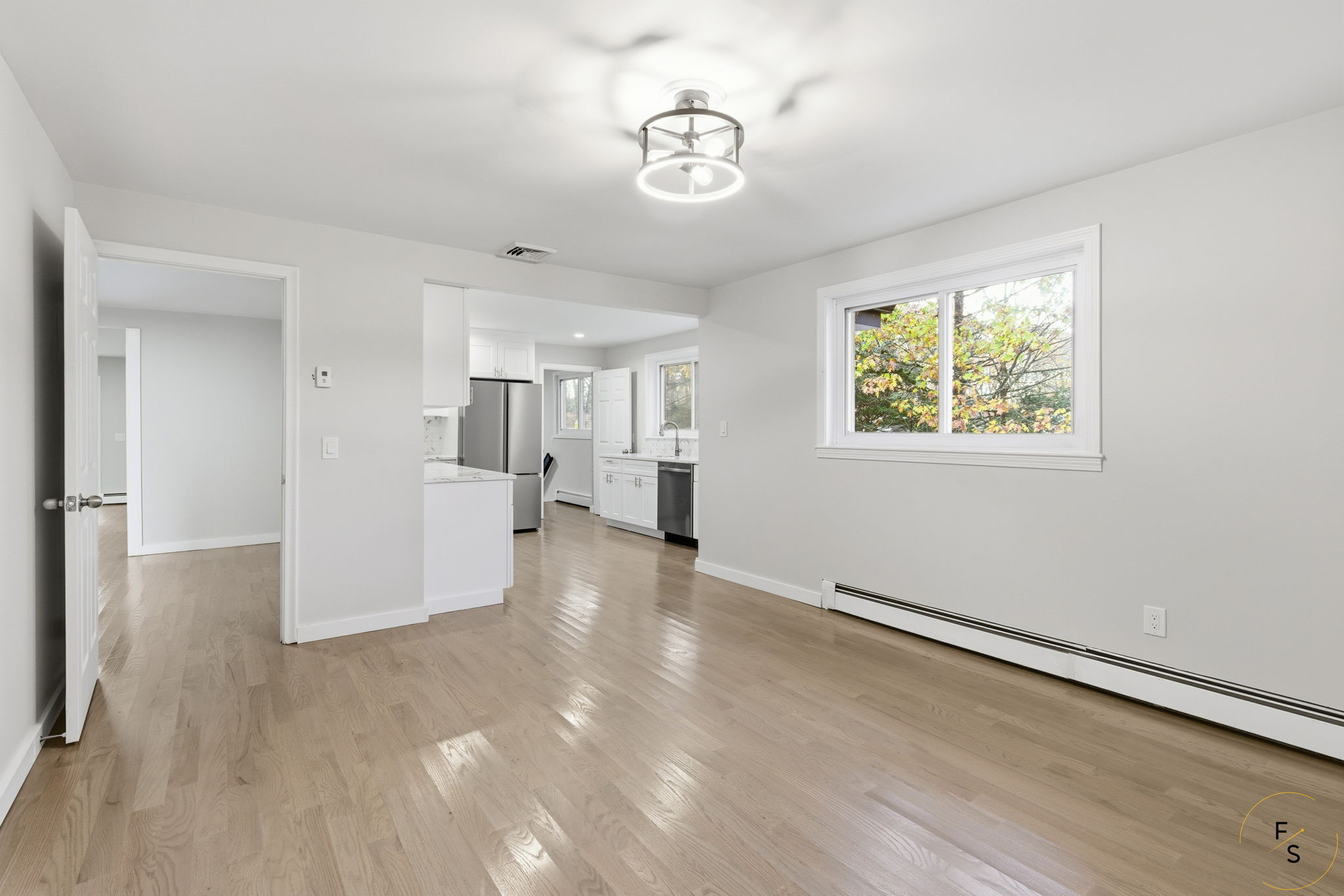 260 Smith Street South Windsor, CT 06074 - Photo 15 of 40