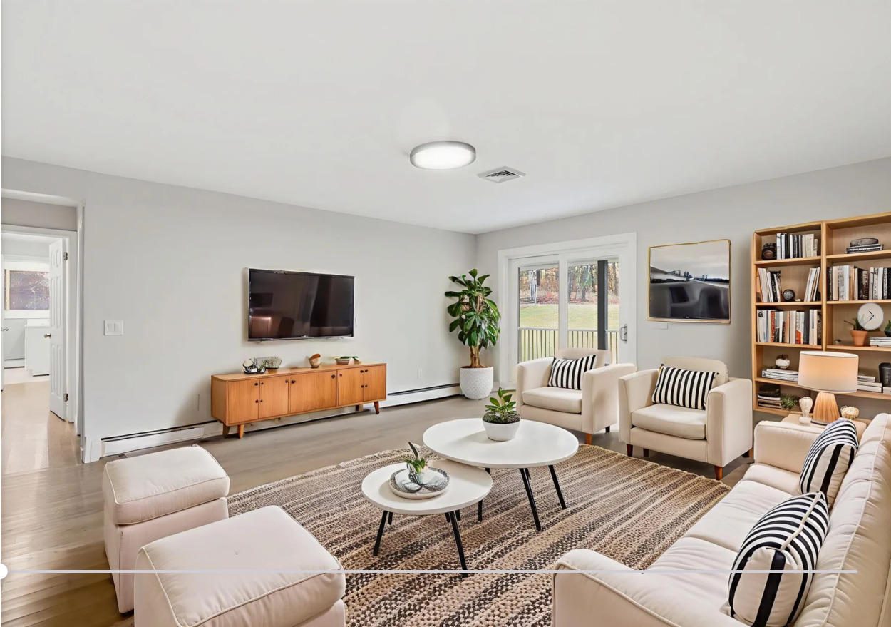 260 Smith Street South Windsor, CT 06074 - Photo 9 of 40