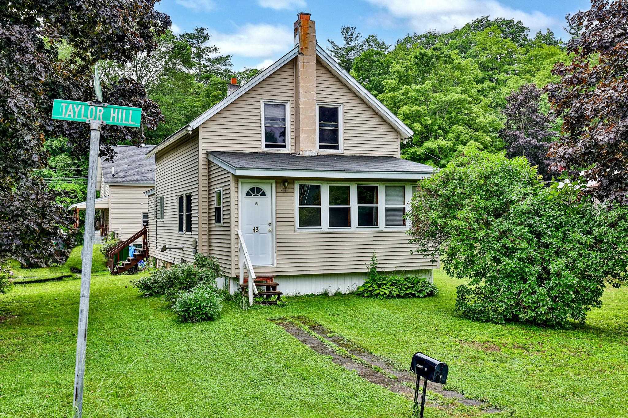 43 Taylor Hill Road Proctor, VT 05765 - Photo 2 of 25 Gallery Image 2