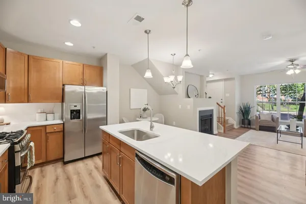 $3,000 | 6103 Aster Haven Circle, Haymarket, VA 20169