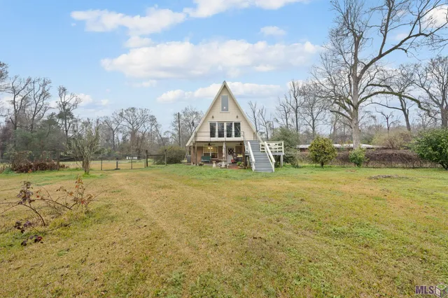 $339,000 | 23353 Elberta Lane, Zachary, LA 70791