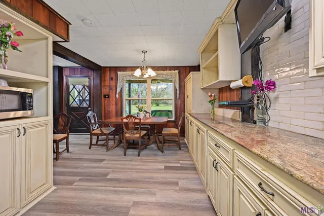 $339,000 | 23353 Elberta Lane, Zachary, LA 70791