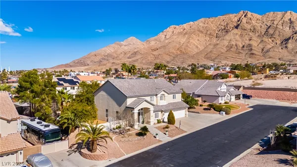 $850,000 | 6860 Historic Legacy Court, Las Vegas, NV 89110