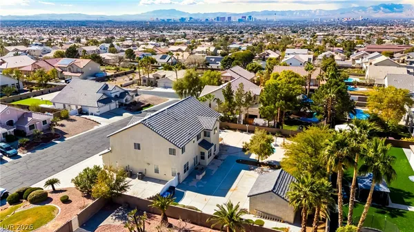 $850,000 | 6860 Historic Legacy Court, Las Vegas, NV 89110