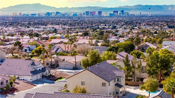 $850,000 | 6860 Historic Legacy Court, Las Vegas, NV 89110