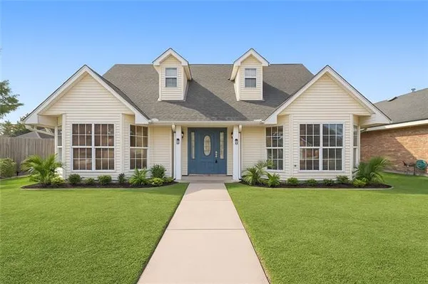 $277,000 | 3200 Bradbury Street, Meraux, LA 70075