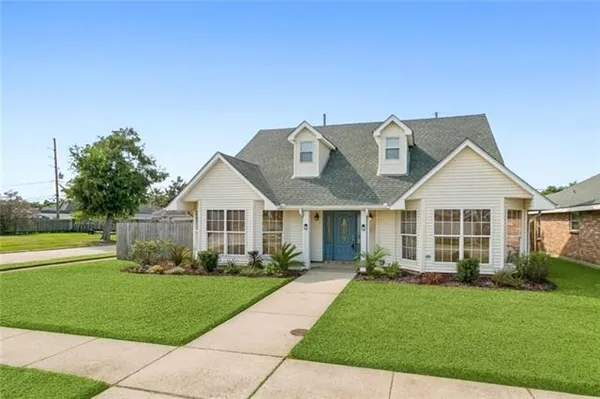 $277,000 | 3200 Bradbury Street, Meraux, LA 70075
