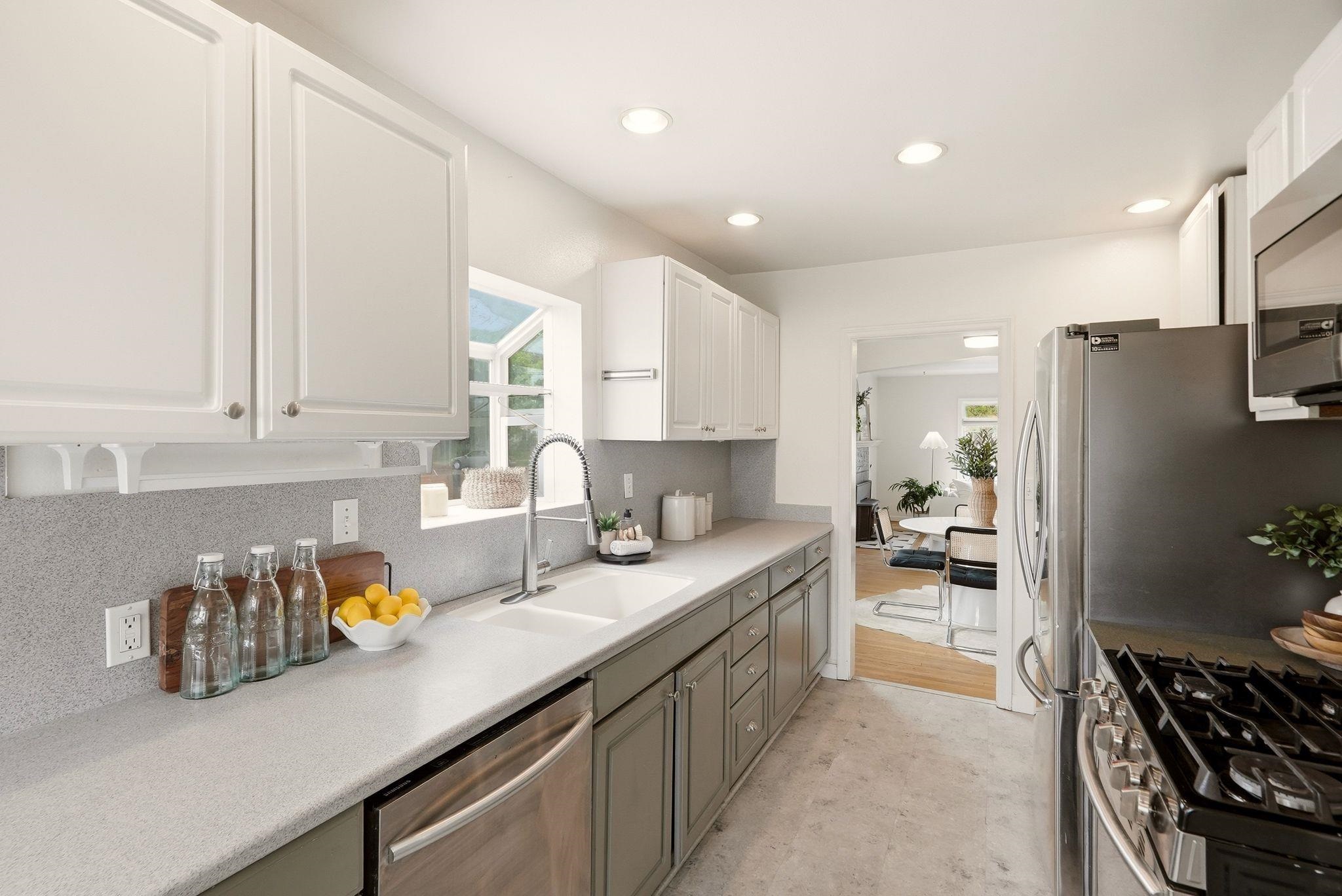 4227 North Post Street Spokane, WA 99205 - Photo 12 of 43