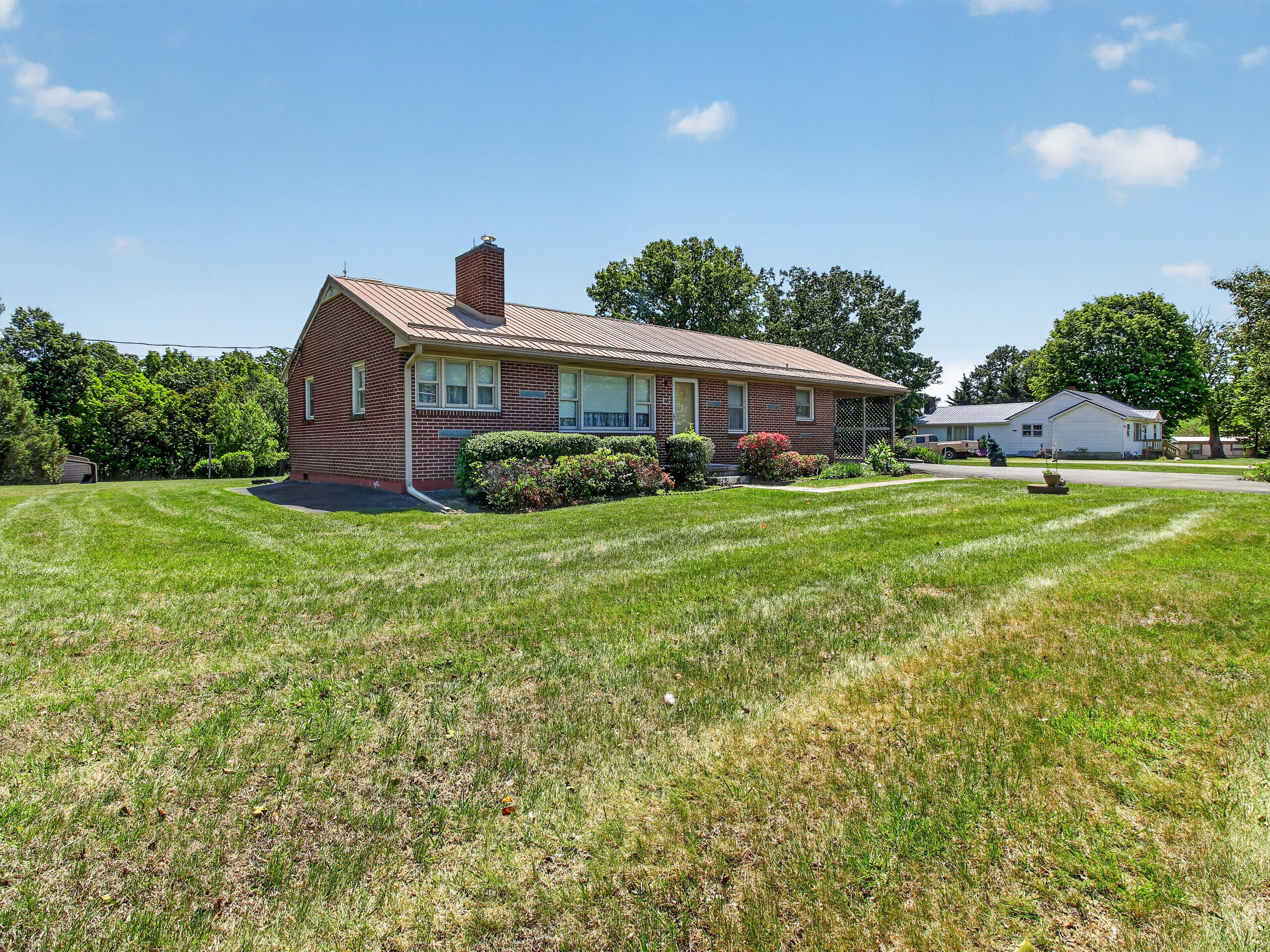 3191 Wards Road Altavista, VA 24517 - Photo 32 of 45 IMG_6177