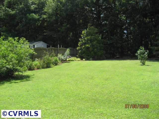9728 Purcell Road Richmond, VA 23228 - Photo 2 of 7 Other - YARD