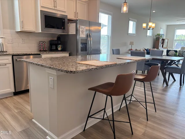 $1,950 | 1625 Moa Court, Fuquay-Varina, NC 27526