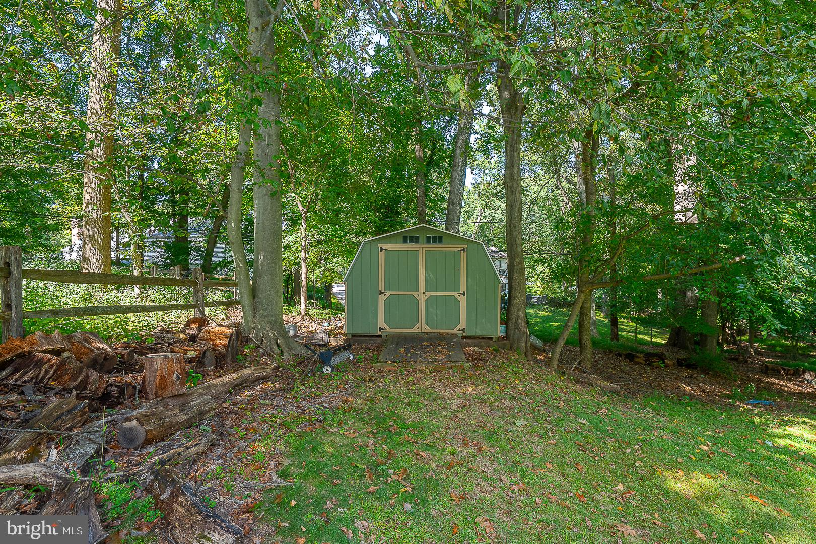 751 Red Oak Terrace Wayne, PA 19087 - Photo 40 of 41 Storage shed