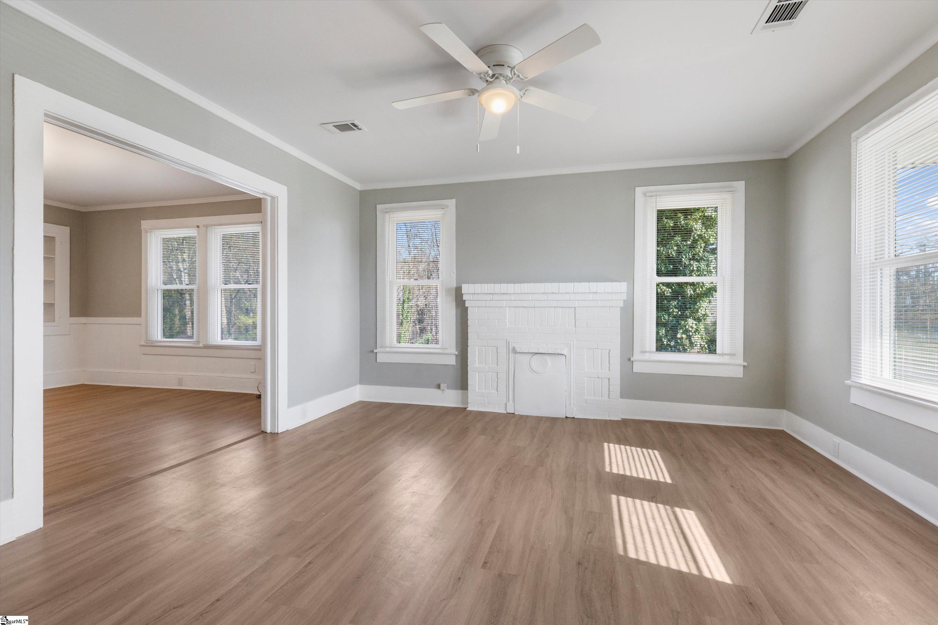 241 Old Converse Road Spartanburg, SC 29307 - Photo 4 of 29 Gallery Image 4