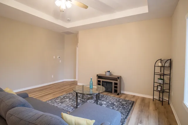 $428,000 | 870 Bucknell Lane Southeast, Stewartville, MN 55976