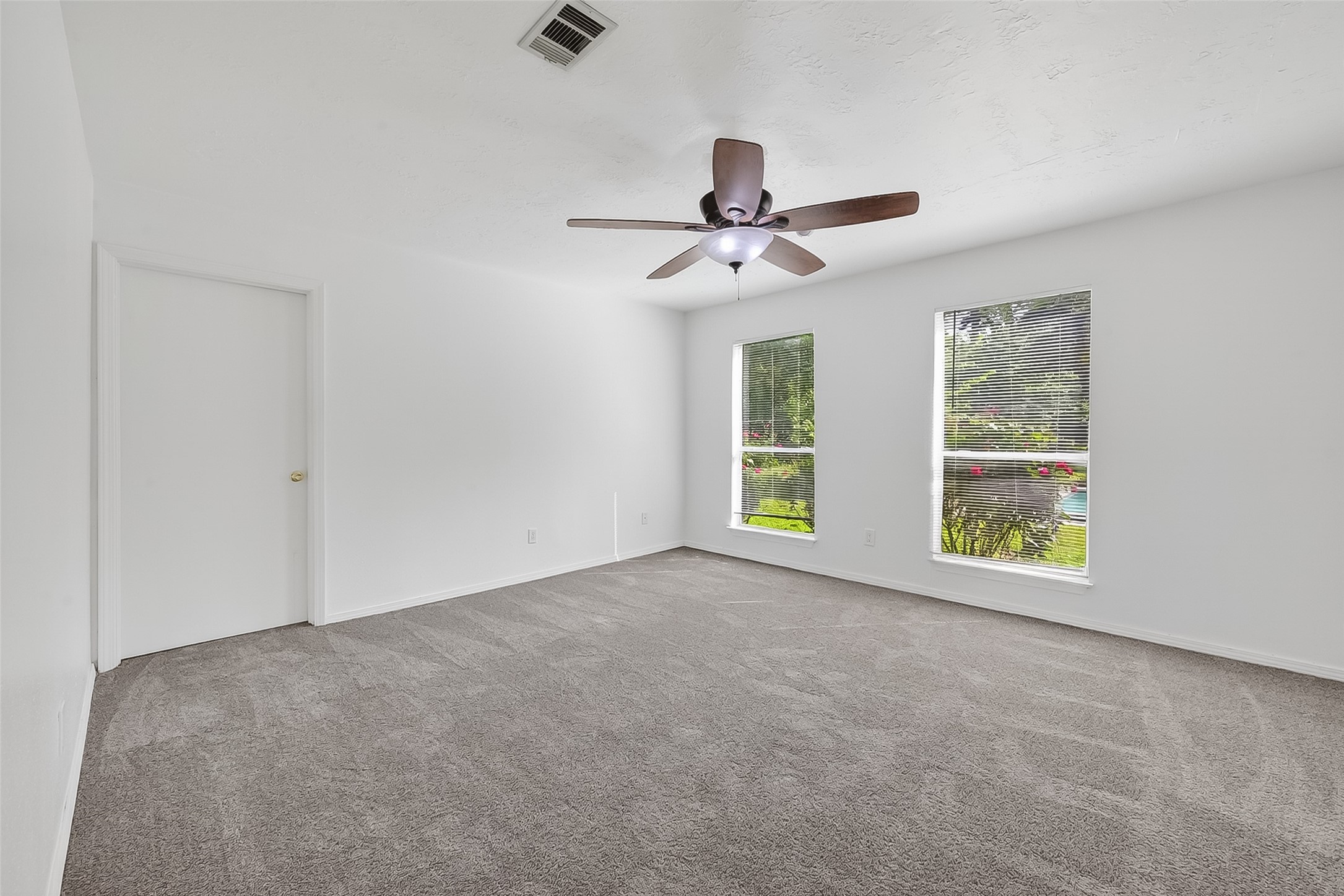 16219 Amcreek Road Houston, TX 77068 - Photo 16 of 34 Primary Bedroom