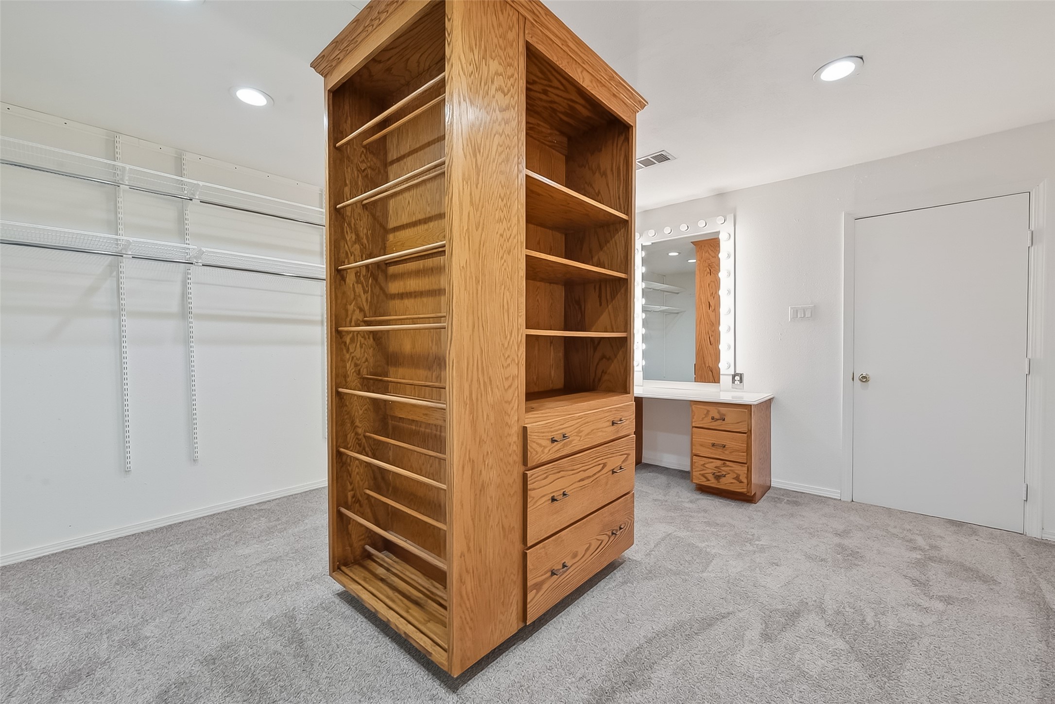 16219 Amcreek Road Houston, TX 77068 - Photo 18 of 34 Closet