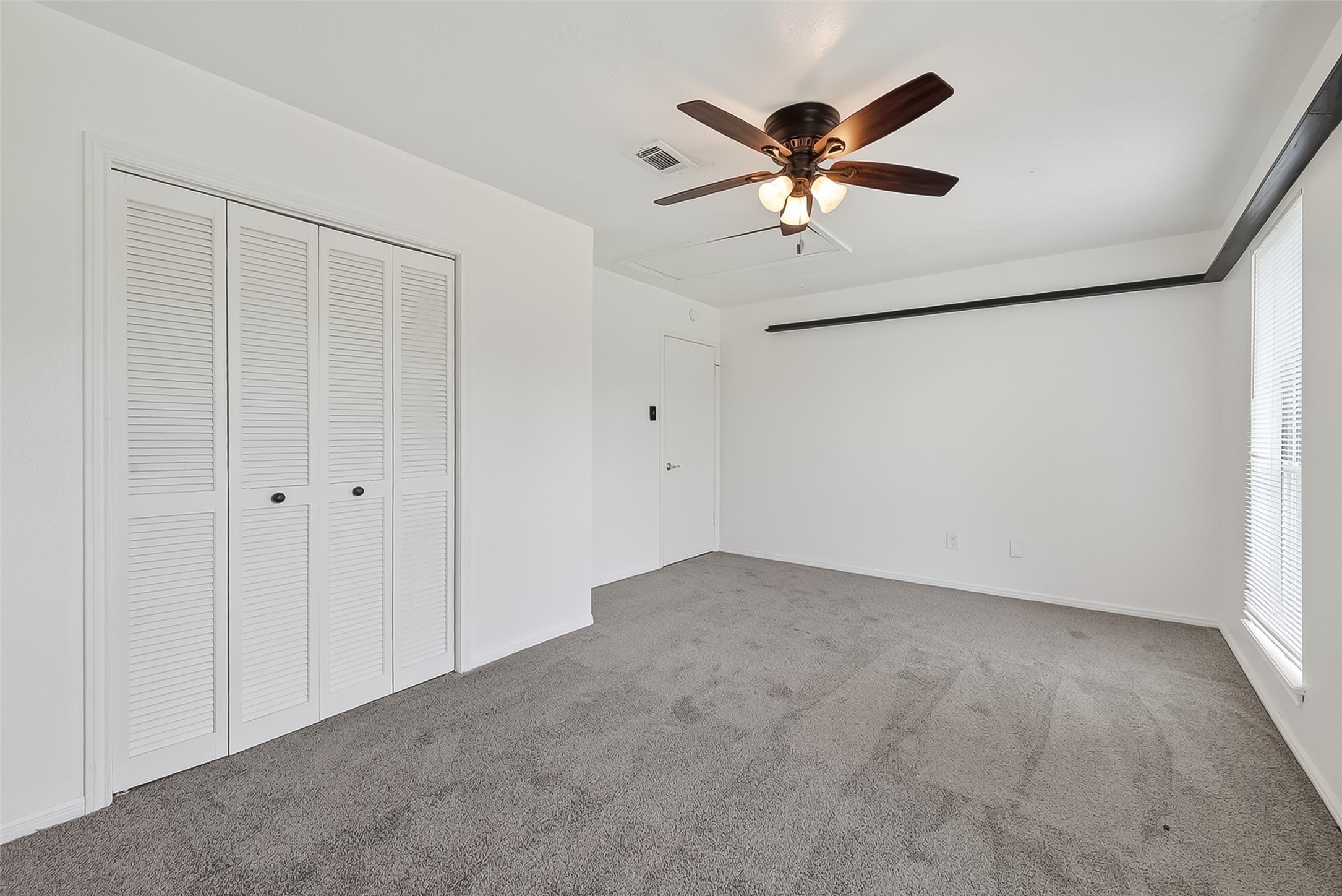 16219 Amcreek Road Houston, TX 77068 - Photo 23 of 34 Bedroom 1