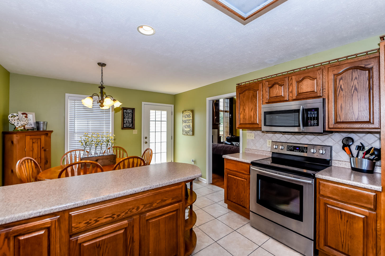 2829 Rhett Butler Drive Louisville, TN 37777 - Photo 18 of 35 Photo 18