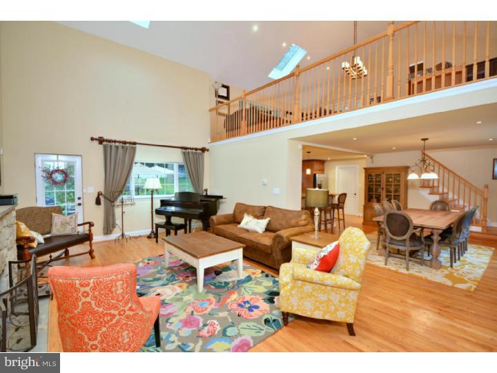 110 Mitchford Road Wayne, PA 19087 - Photo 4 of 25
