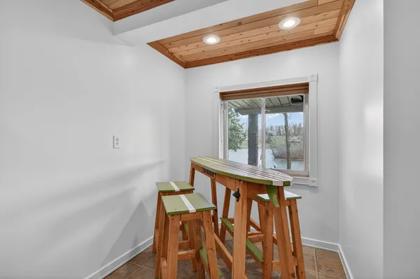 $529,900 | 11974 Bradley Drive, Jerome, MI 49249