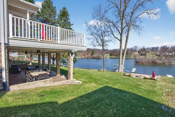 $529,900 | 11974 Bradley Drive, Jerome, MI 49249