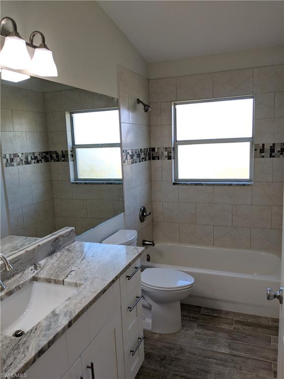340 9th Street Southwest Naples, FL 34117 - Photo 3 of 10 BATHROOM NUMBER 2