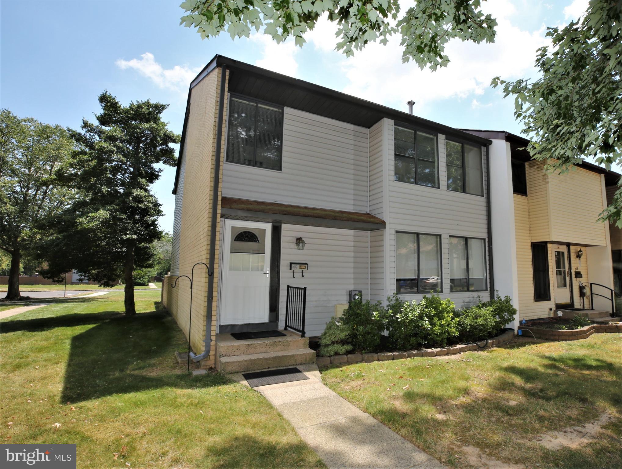 397 Bolton Road East Windsor, NJ 08520 - Photo 2 of 44 Gallery Image 2