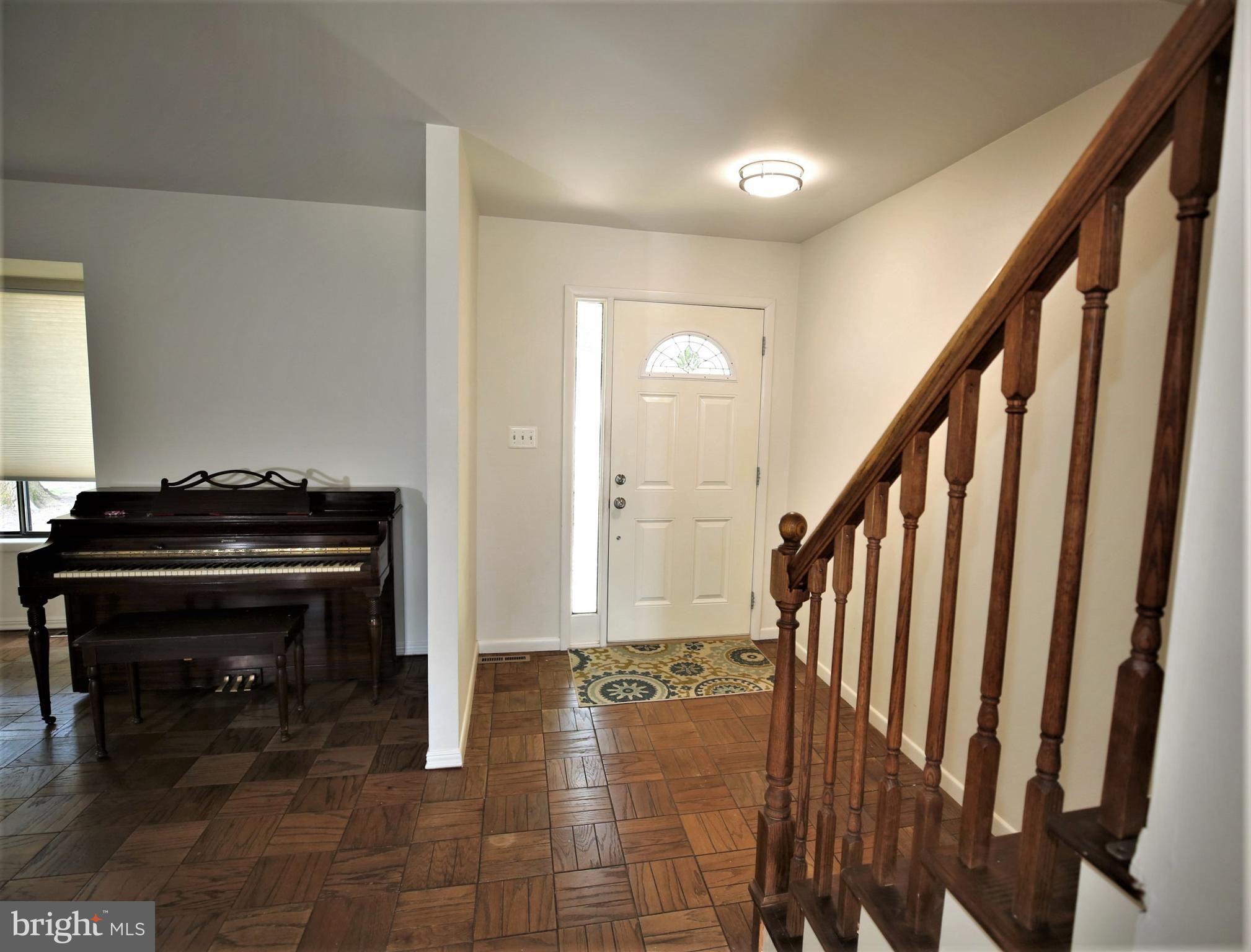 397 Bolton Road East Windsor, NJ 08520 - Photo 3 of 44 Gallery Image 3