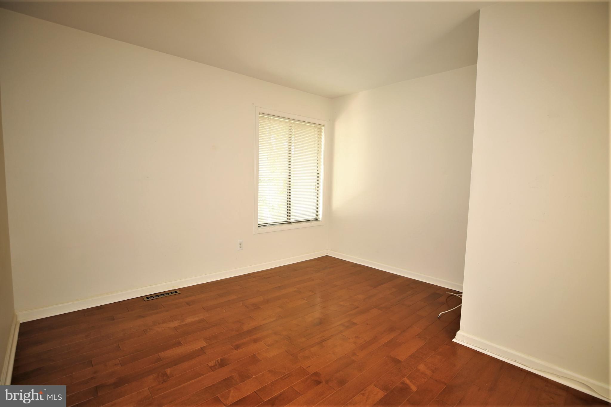 397 Bolton Road East Windsor, NJ 08520 - Photo 31 of 44 Gallery Image 31