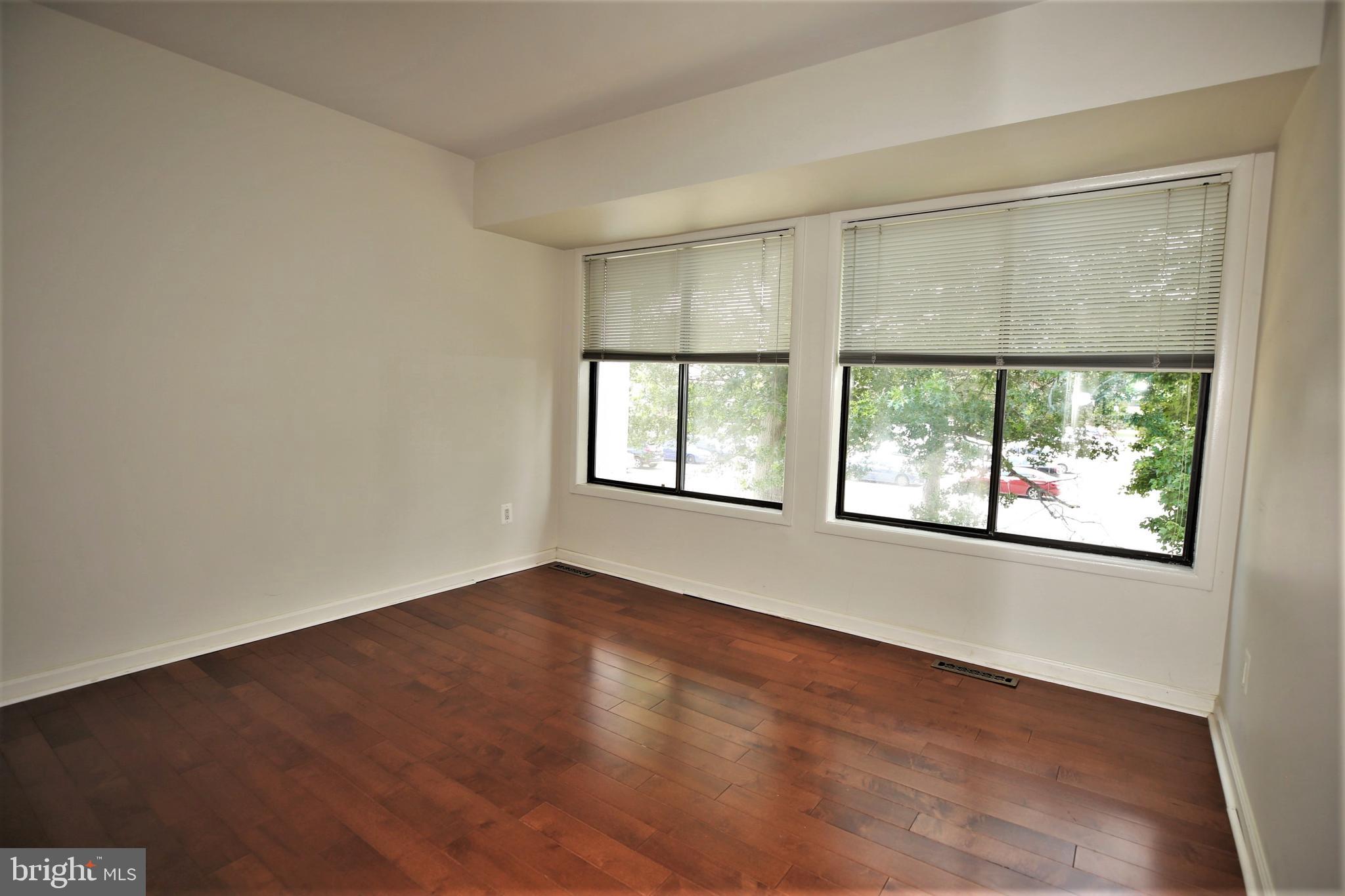 397 Bolton Road East Windsor, NJ 08520 - Photo 32 of 44 Gallery Image 32