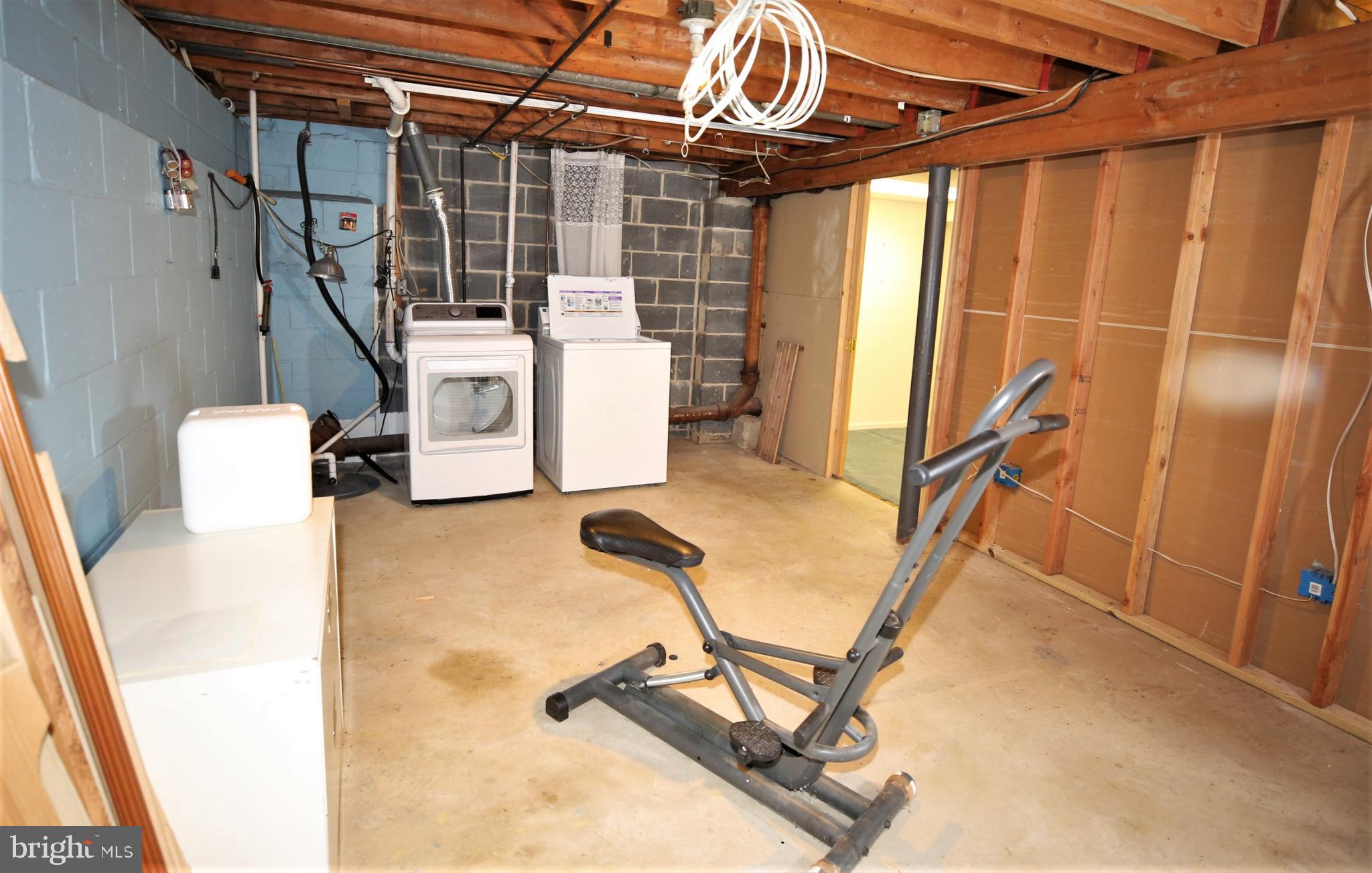 397 Bolton Road East Windsor, NJ 08520 - Photo 39 of 44 Gallery Image 39