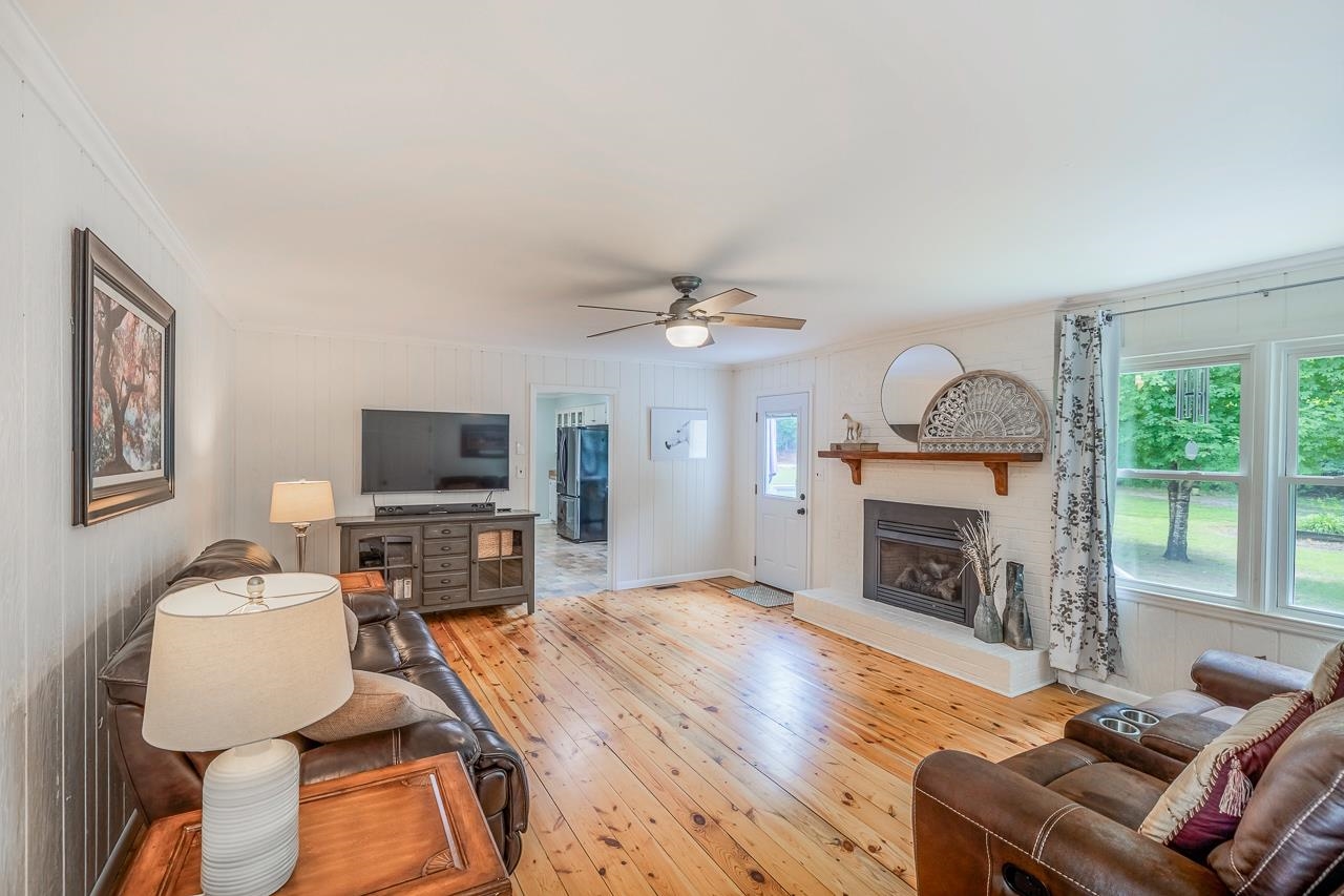 309 Evins Road Pauline, SC 29374 - Photo 11 of 35