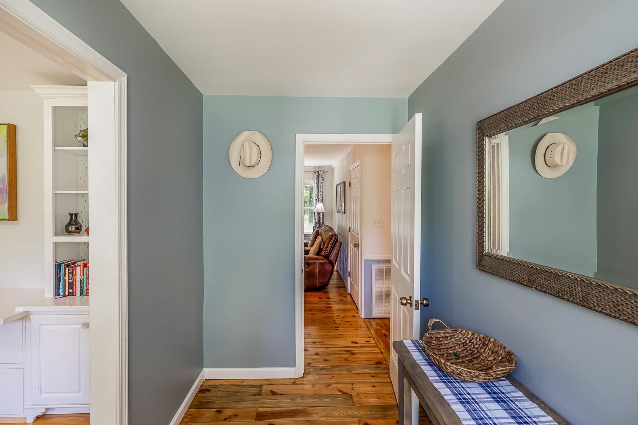 309 Evins Road Pauline, SC 29374 - Photo 12 of 35