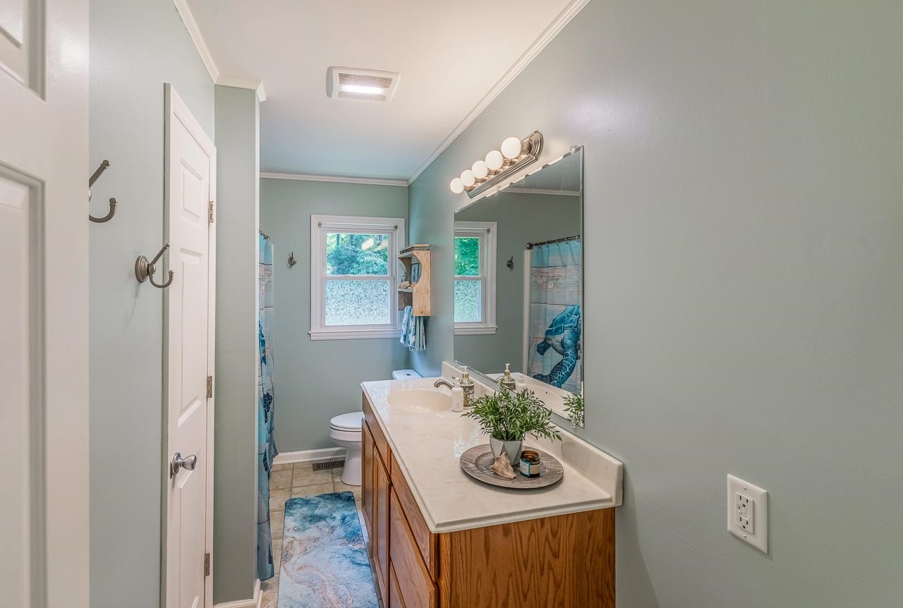 309 Evins Road Pauline, SC 29374 - Photo 27 of 35