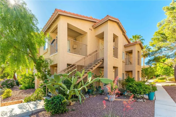 $207,300 | 2110 Los Feliz Street, Unit 2014, Las Vegas, NV 89156