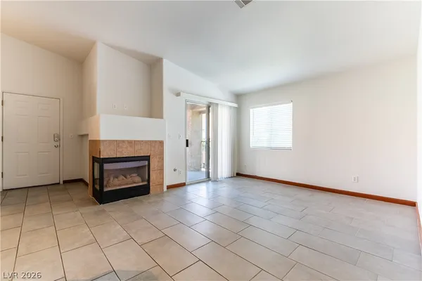 $207,300 | 2110 Los Feliz Street, Unit 2014, Las Vegas, NV 89156