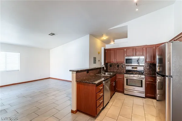 $207,300 | 2110 Los Feliz Street, Unit 2014, Las Vegas, NV 89156
