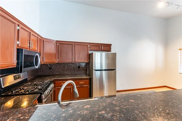 $207,300 | 2110 Los Feliz Street, Unit 2014, Las Vegas, NV 89156