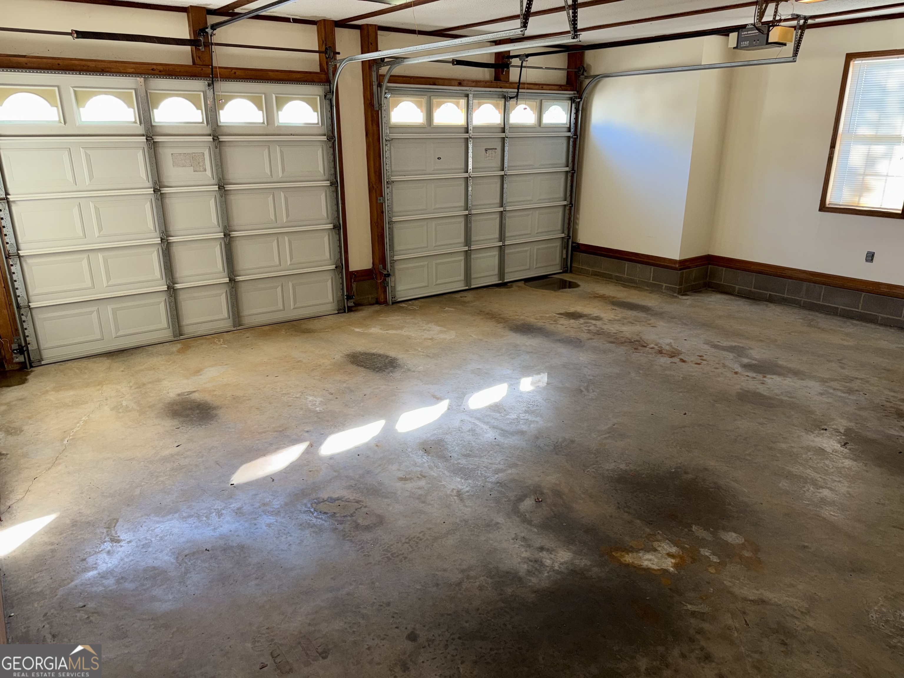 494 Broad Street Bowman, GA 30624 - Photo 38 of 65 a view of a garage