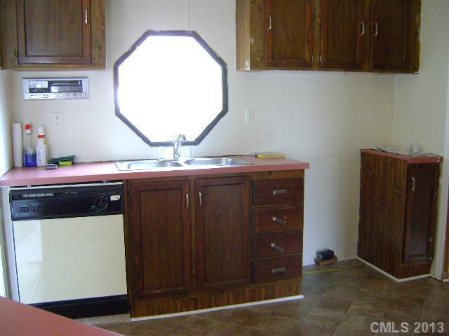 111 Tammy Road Salisbury, NC 28147 - Photo 4 of 10