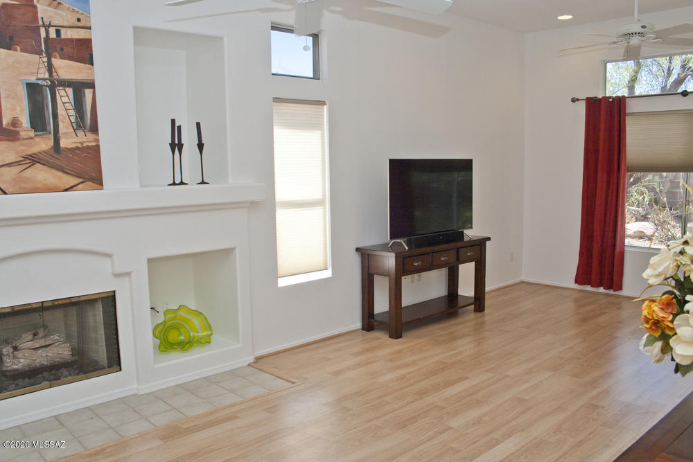 1295 East Royal Oak Road Oro Valley, AZ 85755 - Photo 33 of 34