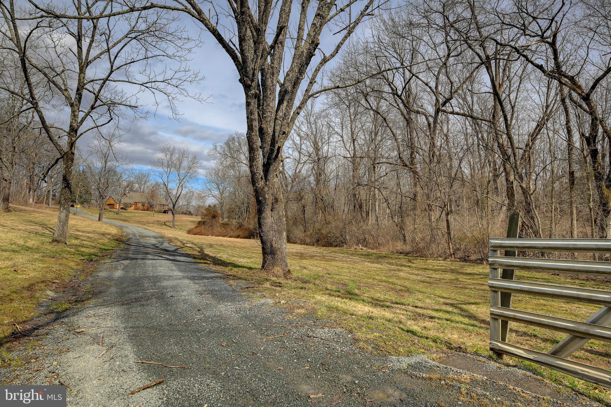 40124 New Road Aldie, VA 20105 - Photo 2 of 47 Gallery Image 2