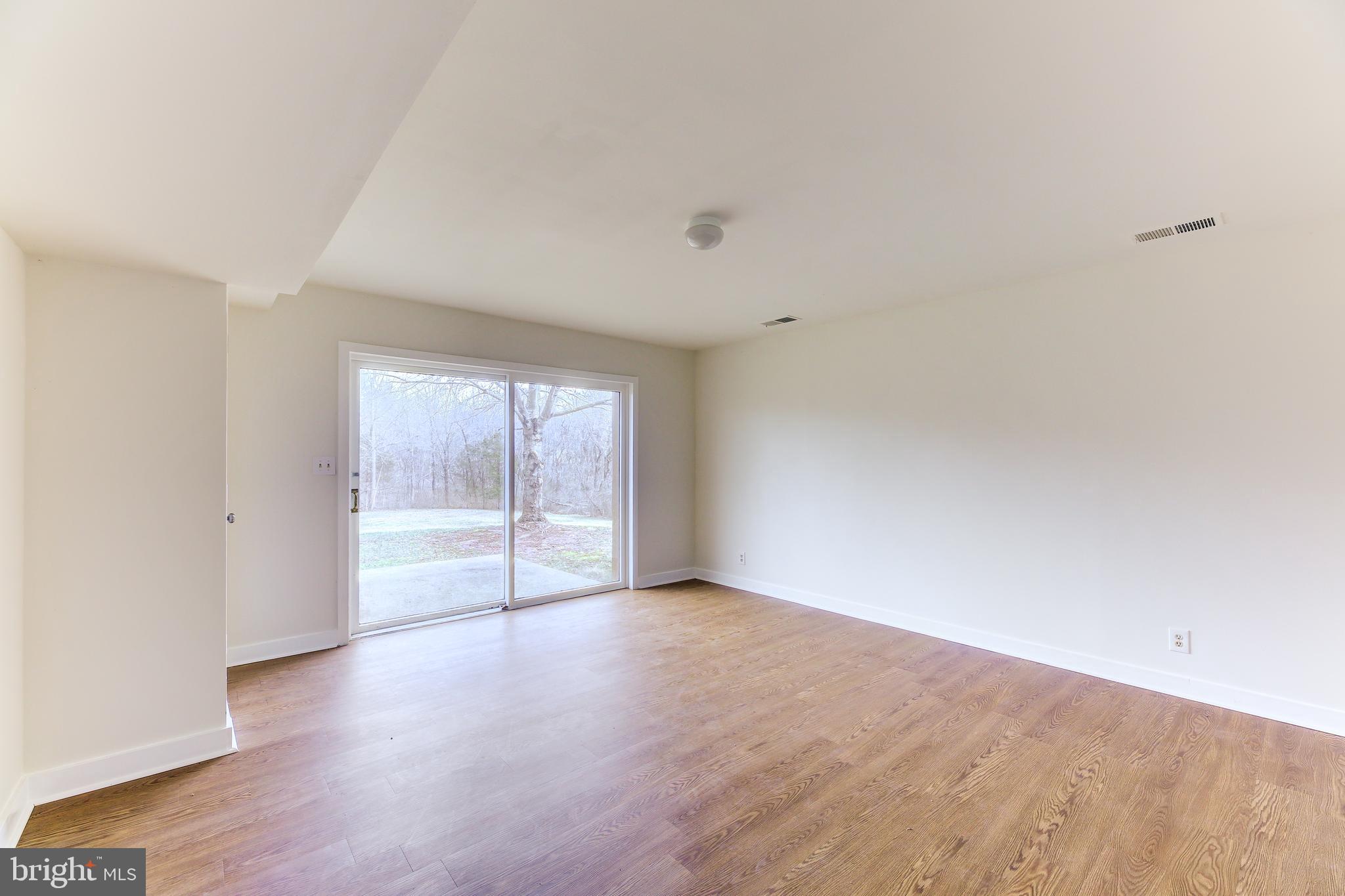 40124 New Road Aldie, VA 20105 - Photo 34 of 47 Gallery Image 34