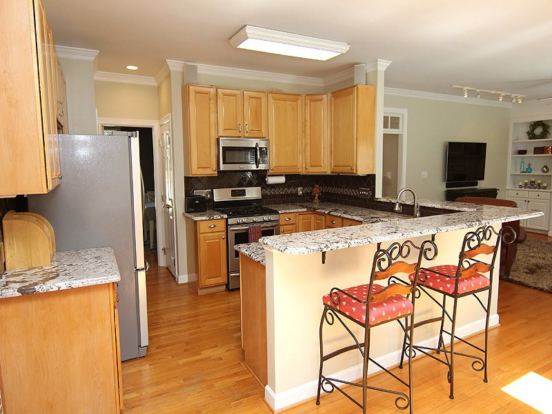 2705 Amstel Way Raleigh, NC 27613 - Photo 9 of 25 Photo 9
