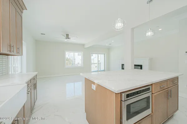 $1,499,999 | 435 Brighton Street | Tottenville