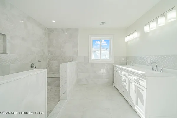 $1,499,999 | 435 Brighton Street | Tottenville