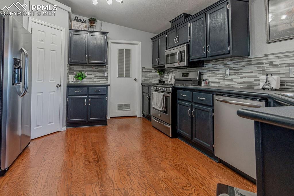 4648 Pika Point Colorado Springs, CO 80922 - Photo 6 of 31