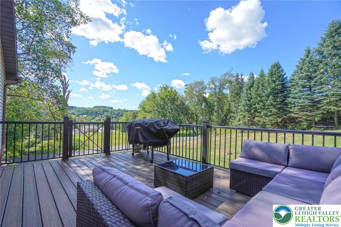 411 Golf Road Tamaqua, PA 18252 - Photo 46 of 76 Gallery Image 46